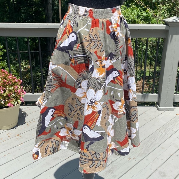 50's Bird Novelty Print Circle Skirt main image 1